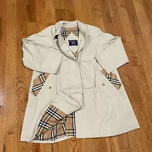 Trench coat vintage Burberrys beige lungo made in England monogramma taglia 6 lungo - Foto 1 di 12