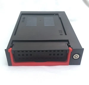 Lindy Removable Drive Module For SATA 3.5in HDD with 2 Keys - Afbeelding 1 van 8