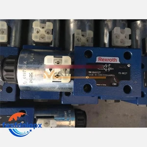 1X Rexroth Solenoid valve 4WE10C33/CG24N9K4 R900593277 - Picture 1 of 1
