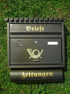 Briefkasten Postkasten goldfarben mit Zeitungsrolle Metall 2 Schlüssel neu - Bild 1 von 1