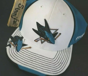 Cappello squali NHL San Jose Reebok L XL Flex Fit Cappello Elastico Ricamato Bianco - Foto 1 di 12