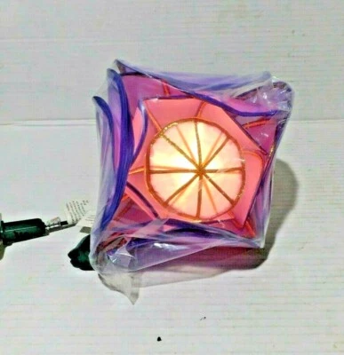 Bloomlites Lavender Lawn and Flower Lights Exhart. Tested Works - Image 1 of 4