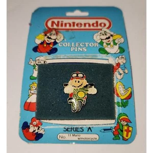 Rare Nintendo Lapel Pin Series A 1988 Mario With Motorcycle Original Cardboard - Picture 1 of 6