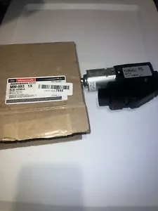 Motorcraft Sunroof Motor OEM MM-993 OEM Ford 9L3Z-15790-A New Open Box - Bild 1 von 8