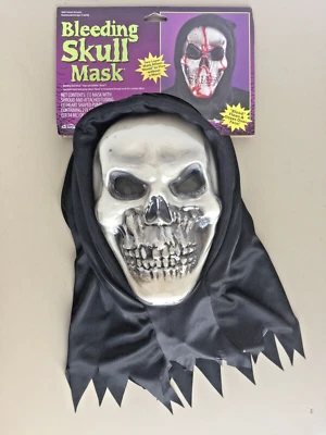 Skull Mask Dripping Bleeding  Mask Halloween Adult Costume Fun World New - Image 1 of 4