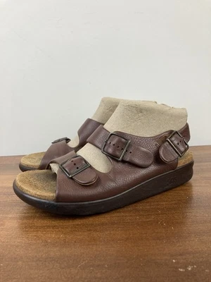 SAS Relaxed Brown Leather 3 Adjustable Strap Sandals Women's Size 8.5 Wide - Image 1 of 4