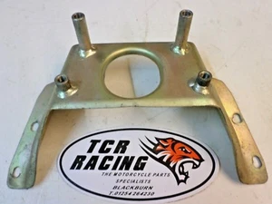 528 BTM 50 2010 10 SOPORTE DEPÓSITO COMBUSTIBLE MONTAJE SUPERIOR USADO - Imagen 1 de 1