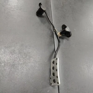 00 01 02 03 04 05 Toyota Celica GTS Gas Accelerator Pedal OEM - Picture 1 of 8