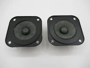 Pair of Realistic Minimus-25 Tweeters #0740 8 Ohm Tested "Look" - Picture 1 of 12