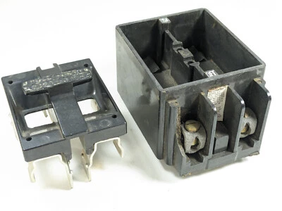 Square D FSP-260 60 Amp Fuse Block And Box FSP 260 Pullout Pull Out - Image 1 of 4