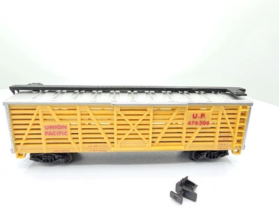 *READ* Life-Like N Scale Union Pacific U.P. #476306 Stock Cattle Box Car Train - Image 1 of 4