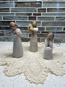 Willow Tree Figurines Angels of Healing, Friendship and Caring by Susan Lordi - Picture 1 of 13