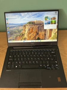 Dell Latitude 7370 Intel Core m5-6Y57 Quad Core 8Gb 256Gb nvme 13.3" con Win 11 - Foto 1 di 11