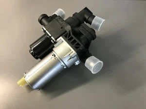 NEU ORIGINAL BMW 3ER E90 E90 LCI E91 E92 WASSERPUMPE UMSCHALTVENTIL 6951814 - Bild 1 von 6