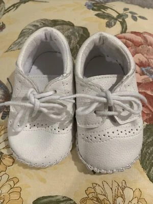 Infant Baptism DLB Christening Leather Crib Shoes  6-12 Months White READ - Image 1 of 4