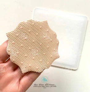 Cookie Cutter Embossing Out Texture Stampo Rilievo Tessuto Ricamo Diamond Tulle - Picture 1 of 1