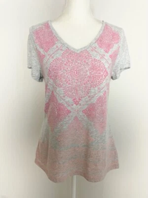 Camiseta Sonoma Everyday para mujer talla PM gris rosa cachemira cuello en V manga corta Foto 1 de 4