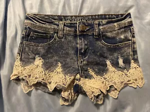almost famous Shorts size 0 with lace trim - Picture 1 of 7