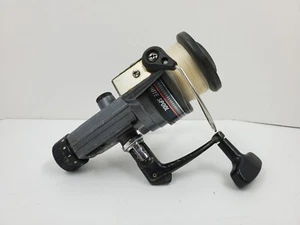 Daiwa SK2050 Graphite Spool Fishing Reel - Picture 1 of 9