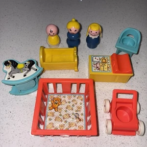 Vintage Play Family Nursery Set Little People By Fisher Price 1972 Old Toy - Picture 1 of 9