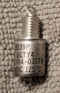 NEU SPRAGUE MIL SPEC M28861/04-031TB EMI-DURCHFUHRFILTER 3A 70VDC 125 DEG C - Bild 1 von 4