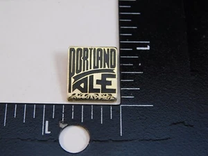 PORTLAND ALE ADVERTISEMENT PIN - Picture 1 of 2