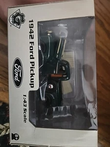 Gearbox 1942 Ford Pickup Diecast Direct Exclusive Green 1:43 Truck in Box - Picture 1 of 5