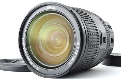Nikon AF-S DX NIKKOR 18-300mm f/3.5-5.6G ED VR Telephoto Zoom Lens S/N 72116877 - Image 1 of 4