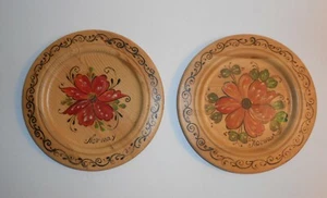 2 Hand Painted Wooden Plates from Norway - Picture 1 of 6