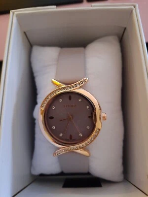 Nuevo En Caja De Regalo -con Papeles Reloj Strada Génova Oro Rosa y Gris-con Acentos de Circonita Foto 1 de 3