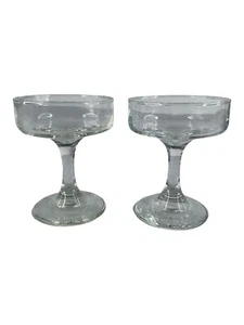 Set of 2 Pedestal Dessert Cups Clear Glass Holds 4oz - Picture 1 of 12