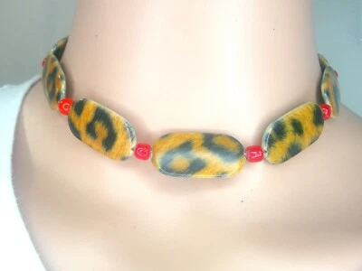 Leopard Print Choker Necklace Red Accent Beaded Acrylic Bead Colorful Lightweigh - Image 1 of 4