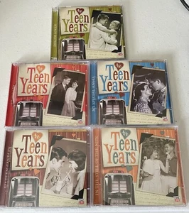Time Life Teen Years 150 Songs Nice CD Set - Foto 1 di 2