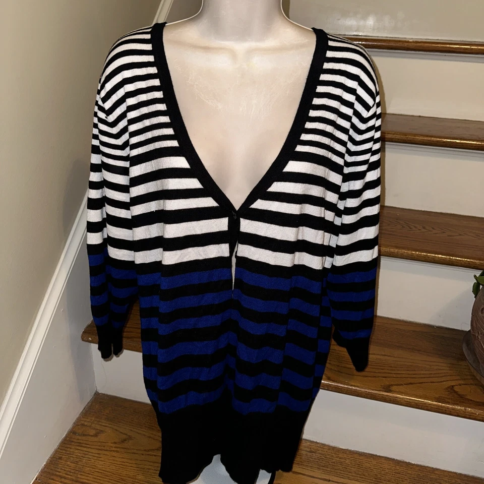 Cárdigan Suéter MAURICE'S 2 2X Talla Grande Rayas Cobalto y Negro 4 CARIDAD❤️f279 Foto 1 de 4