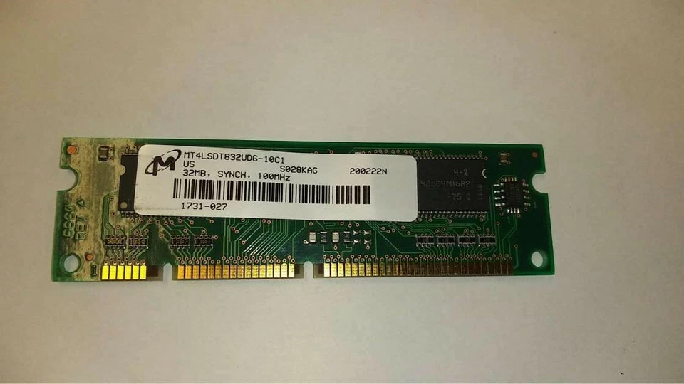 MT4LSDT832UDG-10C1 Micron 32MB PC100 100MHz non-ECC Unbuffered CL2 100-Pin DIMM  - Image 1 of 1
