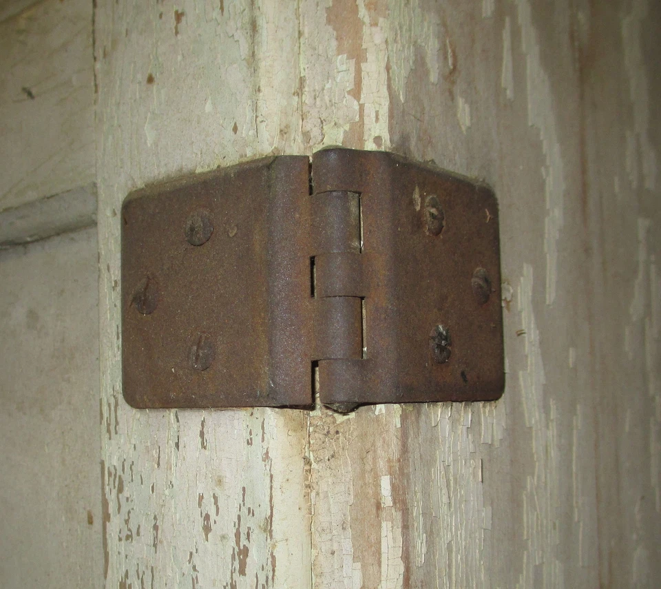 VENDEDORES GABINETE PUERTA BISAGRA Y TORNILLOS VENDEDORES ORIGINALES ENVOLVER GABINETE HOOSIER Foto 1 de 1