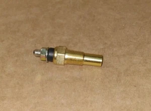 Transmisor de temperatura se adapta a calibre JLG 2420118, TRANSMISOR DE TEMPERATURA - Imagen 1 de 1