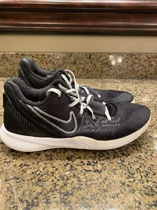 Nike Kyrie Flytrap II Basketball Shoes Black White Silver AO4436-001 Size 12 - Picture 1 of 6