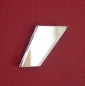 Contemporary Comma/Apostrophe - Picture 1 of 13