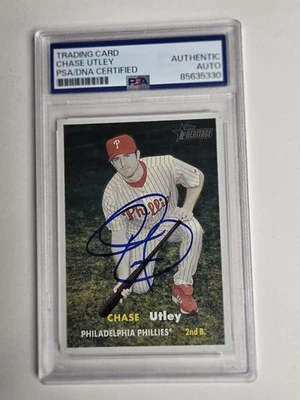 Tarjeta autógrafa Chase Utley PSA ADN firmada 2006 Topps Heritage #211 Phillies Foto 1 de 2