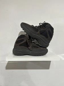 BOTA ADIDAS YEEZY DESERT ACEITE TALLA 9.5 USADA - Imagen 1 de 11