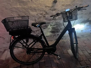 GIANT Entour E+ 28 Zoll E-Bike Tiefeinsteiger EBike Yamaha Mittelmotor Rh: 50 cm - Bild 1 von 14