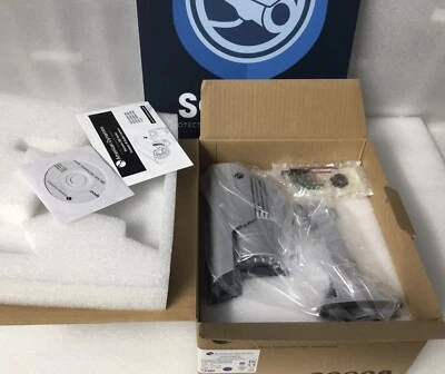 Security Color Camera W/600TVL 9-22mm PAL IR Day/Night Weatherproof NEW IN BOX! - Изображение 1 из 4