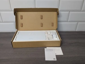 Sky Q Wireless WiFi Booster Model SE210 White New In Box - Photo 1/14