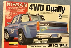 Lindberg Nissan 4WD Dually. 1:20. #72576. - Picture 1 of 3
