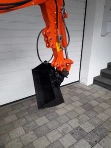 Schwabenbagger Hydraulischer Schwenklöffel  60 cm , Minibagger - Bild 1 von 3