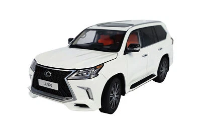 LCD Models 1:18 LEXUS LX570 WHITE - LCD18010-WH - Immagine 1 di 4