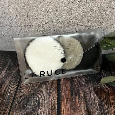 Laruce Face Disks Reusable Makeup Remover Pads FULL SZ Clear Bag - 3 Disks - Image 1 of 2