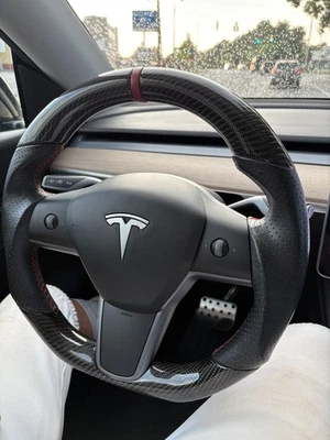Tesla Model 3/Y  Carbon Fiber steering wheel (2017 to 2023) - Image 1 of 4