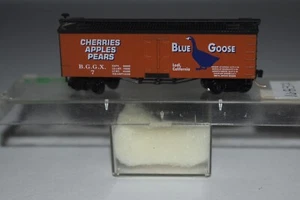 N Scale Roundhouse Blue Goose 40' Single Door Reefer 7 C51451 - Picture 1 of 2